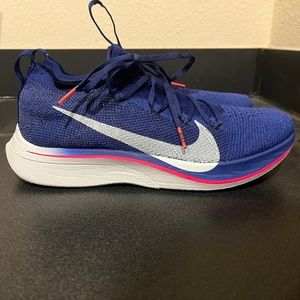 Nike 4% Running Shoes